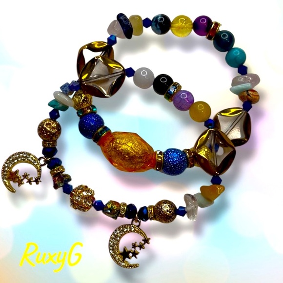 594 .Gold and Blue Crescent Moon Bracelet Set - Picture 8 of 10